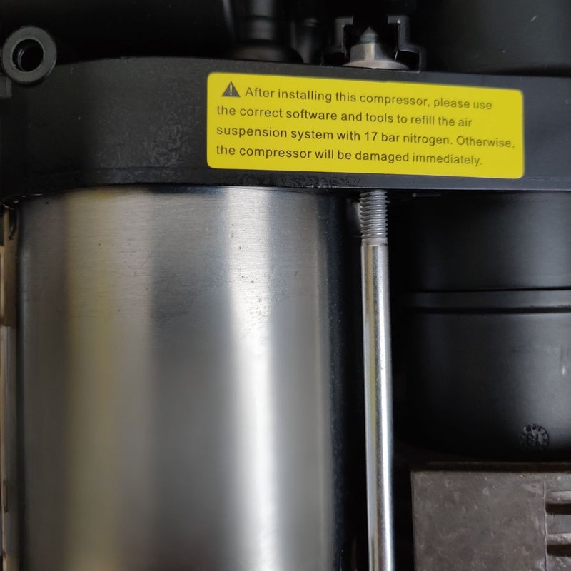 Ilmajousituksen kompressori Volvon XC40, XC60, XC90, S90 II, V90 II